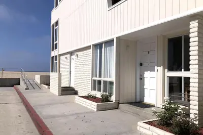 Appartement propre à côté de la plage