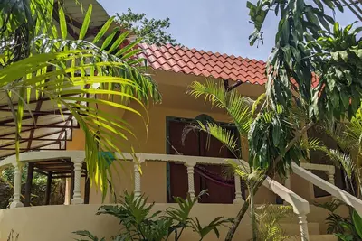 Image de Le Bungalow des Aventuriers (No. 3) à Jurassic Park