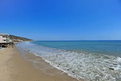 Image de Merveilleuse escapade en bord de mer sur une plage de sable de sable sec - Étoile de mer