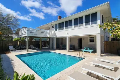 Image de The Island Star - 5 Br / 3 Ba, terrasses, piscine privée, offre spéciale du 10 au 15 juin