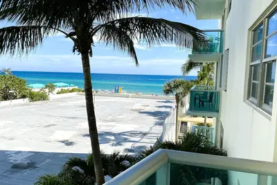 Image de Hollywood Paradise Condo sur la plage!