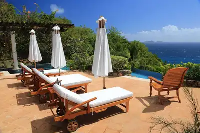 Image de Qualité Mustique Villa Sur privée Hope Bay. Infinity salée. Furnish élégante