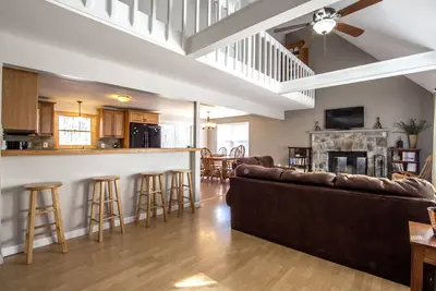 Image de Arrowhead Lake Home for Rent Récemment rénové tout compris avec accès handicapés