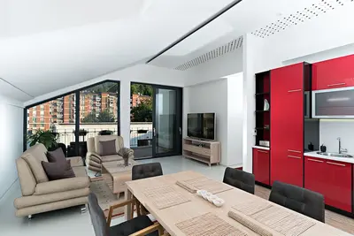 Image de Penthouse moderne de luxe D - Centre-ville de Sarajevo