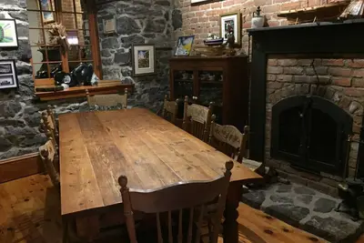 Image de Hayden'sWexfordHouseCITQ111311