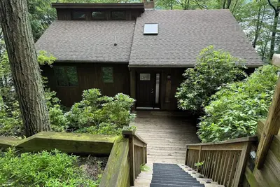 Image de Hawley Lakefront maison de 4 chambres avec vue impressionnante