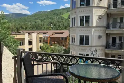 Image de 1 Minutes À Pied De Ski Lift & Gondola! Studio Pour 4 Au Coeur De Vail Lionshead