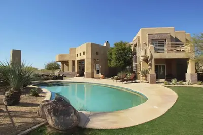 Image de Spectaculaire North Scottsdale Desert Home