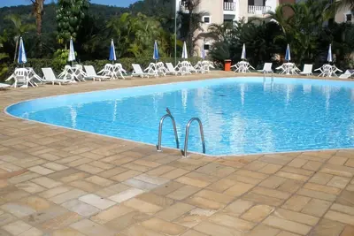 Image de Excellent appartement à 50 mètres de la plage de marsouins Cond. Tennis Wembley