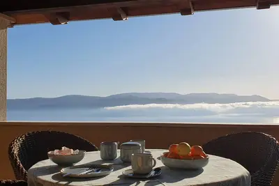 Image de Charmante maison avec piscine privée et belle vue