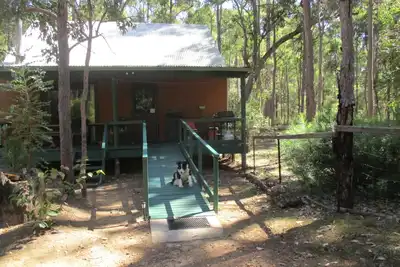 Image de Chalet 1. En fauteuil roulant, famille et animaux de compagnie, à seulement 5 km de Nannup