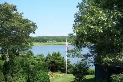 Image de SPÉCIAL Pour La Semaine De Juillet! % Th, Grande Maison Avec Vue Sur L'Eau, Spacieuse