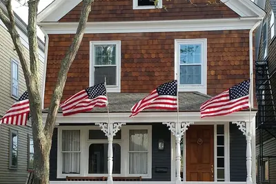 Image de # 1 Lieu, fête de mariage, ou des vacances, à quelques pas du port, restaurants, boutiques