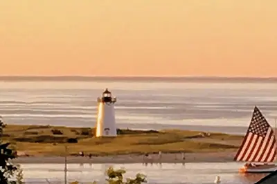 Image de Vues sur le port et l'océan, intimité Chappy, 3 Acre Beach, à pied de la ville récemment remodelé
