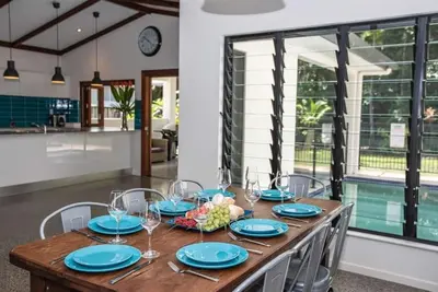 Cowrie Beach House Port Douglas