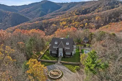 Image de Ridgeview Manor - Boone / Blowing Rock - Domaine de luxe ultime de 12 acres / 9500 pi²