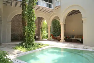 Image de Car008 - Villa de style classique de luxe à Carthagène