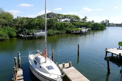 Image de Tout nouveau chalet Sea Breeze de rénovation avec quai privé, accès à la baie de Bimini