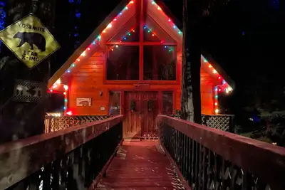 Image de Cabine familiale confortable près de Yosemite
