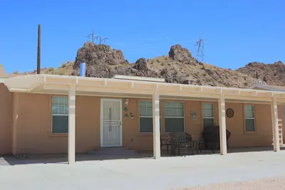 Image de Maison à couper le souffle dans la communauté privée Parker!