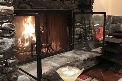Image de Belle maison de montagne Hawk avec vue sur la montagne, bain à remous et sauna