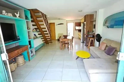 Image de Beau village! ! Triplex, 4 suites, piscine, 200 mt de la plage d'Espera