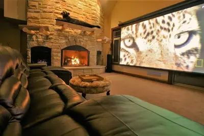 Image de Nouveau 8 Br, 3 HotTubs, 3d GameRm, 2 cinémas Hd, sauna, skis aux pieds, limousine