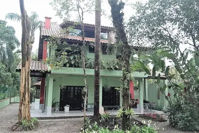 Image de Camburizinho Proche Du Ponte À 100 m de la plage, avec maison, 4 chambres à coucher