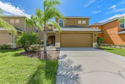 Image de Comme nouvelle maison de 4 chambres Wifi gratuit Sud face à la piscine