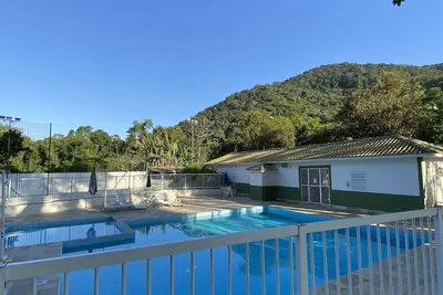 Image de Air conditionné, 3 chambres et grande aire de jeux☀️🏖