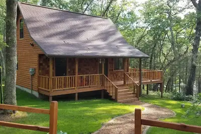 Image de Beau nouveau chalet au bord du lac: près de la rivière Pere Marquette et des sentiers de Vtt / Vtt
