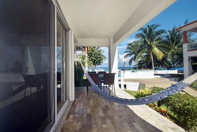 Image de DÉCOUVREZ Notre SPÉCIAL Novembre! Nouveau Condo 3br / 2bath RÉNOVÉ!