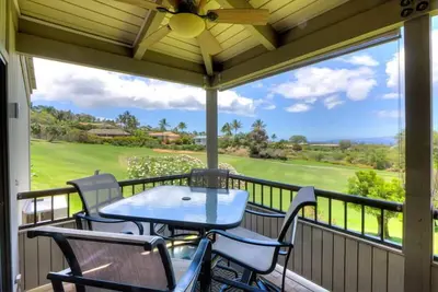 Image de Vue panoramique sur l'océan au cœur de Wailea sur le parcours de golf