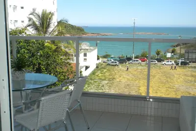 Image de Grand appartement face Ă la plage Bacutia avec 3 suites et gastronomique balcon
