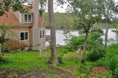 Image de Cottage rénové sur Long Pond Waterfront
