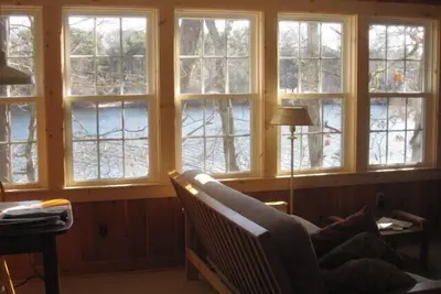 Image de Waterfront Cottage - Adorable et privé