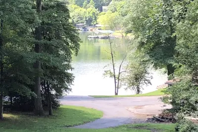 Image de Belle vue sur le lac Chatuge