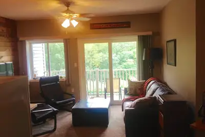 Image de Front de mer Condo avec vue sur les pistes de ski à Loon Mt