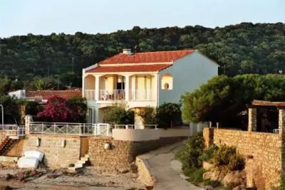Image de Porticcio: Corse Location Villa pieds dans l'eau Isolella