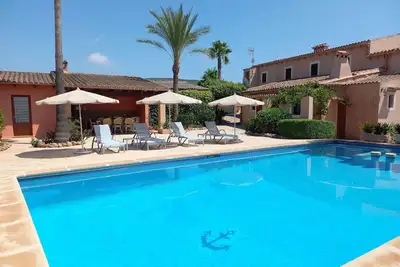 Image de Typique majorquine avec piscine, sans fil, jardin, barbecue et chauffage