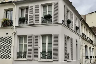 Image de Nation :calme, soleil, maison privée classée***+ pking gratuit dans rue privée.