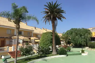 Maison de ville de 4 pièces à Las Americas, Tenerife, près de la plage de Las Vistas