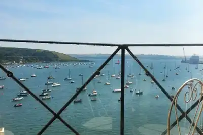 Image de Superbe Waterfront Apartment, balcon, Wifi gratuit et un parking sécurisé