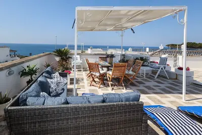Image de Villa à 50m de la mer du Salento, terrasse avec Wifi Gratuit