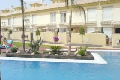 Image de Jolie maison de 3 chambres près de la piscine