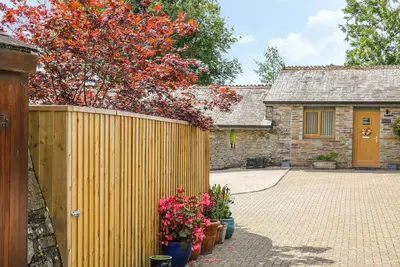 Image de Whitsand, les animaux de compagnie, avec un jardin à Tideford, Ref 998754
