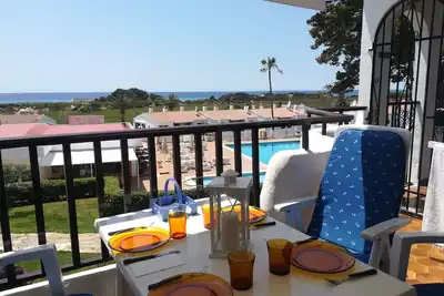 Image de Son Bou Appartement T3 Ă 300 m de la plage avec splendide vue mer