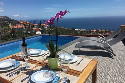 Image de Villa do Rocha Villa de deux chambres avec piscine vue mer