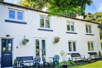 Image de Pays chalet avec vue fantastique sur la Derwent Valley, Derbyshire Dales