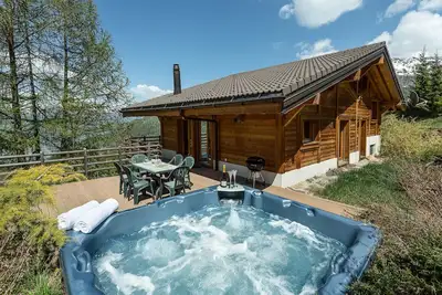 Image de Chalet Kudu - Jacuzzi - Sauna - Views - La Tzoumaz, 4 Vallees